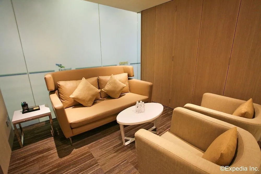 ***  The Haven By Jetquay - Located In Public Arrival Hall Of Changi Airport Hotel Singapore Singapore