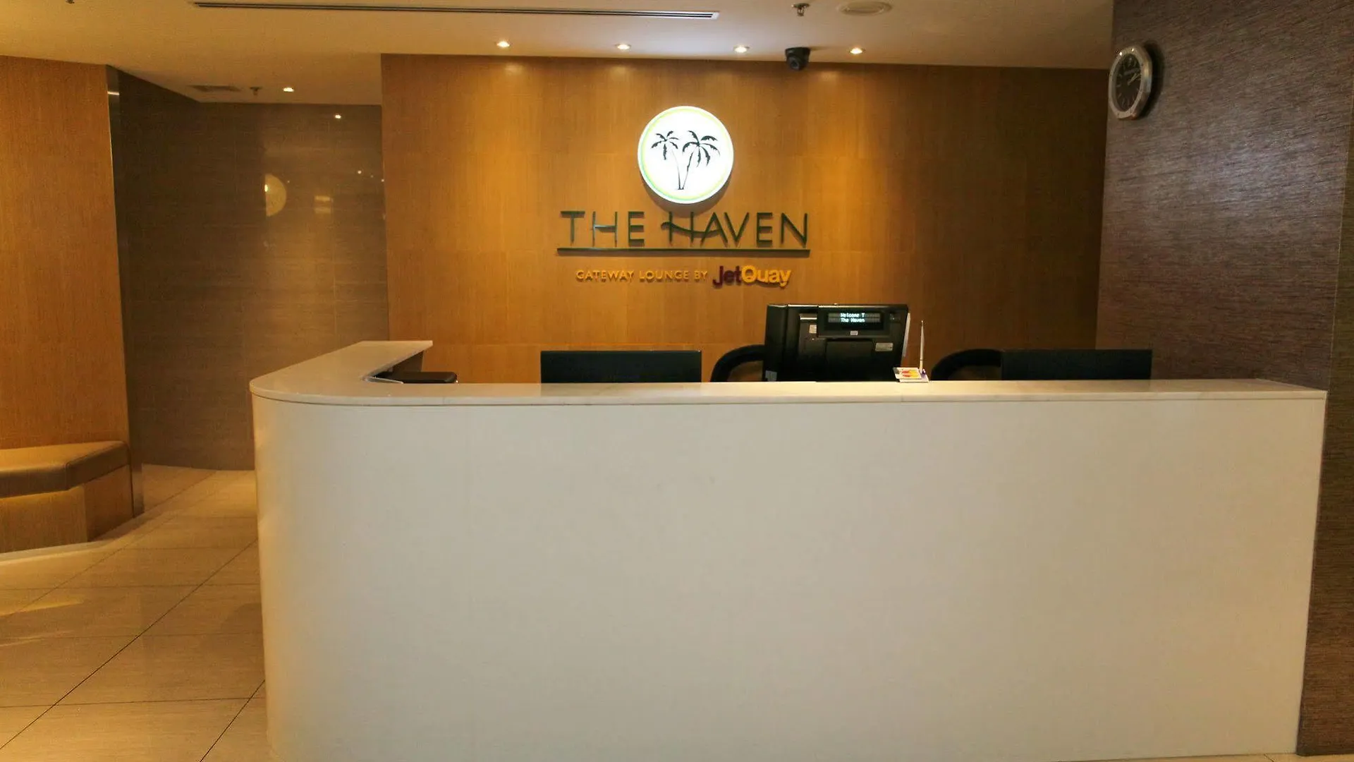 The Haven By Jetquay - Located In Public Arrival Hall Of Changi Airport Hotel Singapore